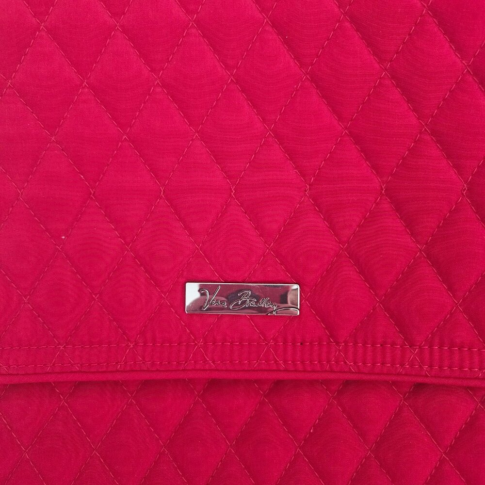 NWT Vera Bradley Mailbag Crossbody in the Tango Red Retired Pattern - Picture 3 of 16